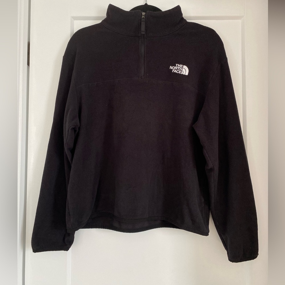 🏷️✴️ 2/$40• Womens Size M/L North Face Fleece Pull Over Sweater